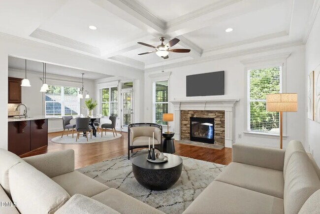 Building Photo - Lease OR Lease to Own