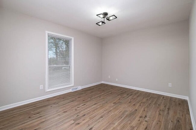 Building Photo - 6026 Olinda St