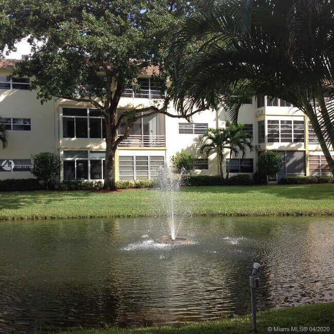 5181 W Oakland Park Blvd 5181 W Oakland Park Blvd Lauderdale Lakes FL