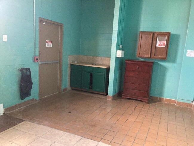 Building Photo - 11001 Fondren Rd