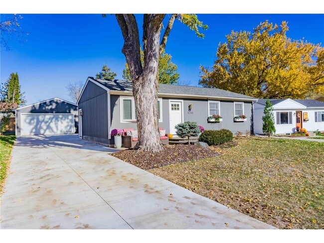 Building Photo - 112514 E Washington Ln