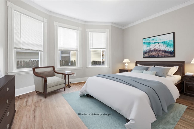 Building Photo - 30 Dane St