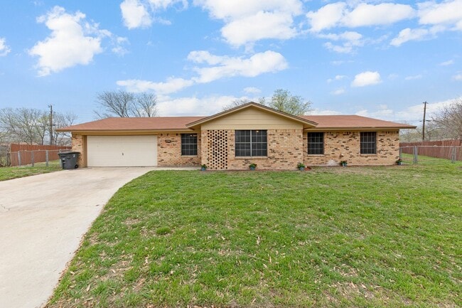 Primary Photo - 2300 Zinnia Ct