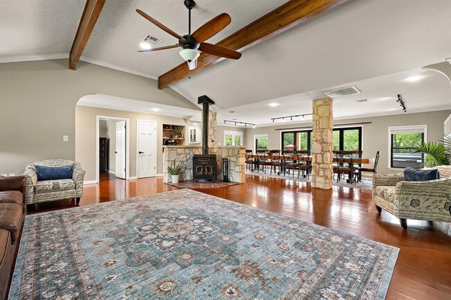 Building Photo - 1007 S Gabriel Dr