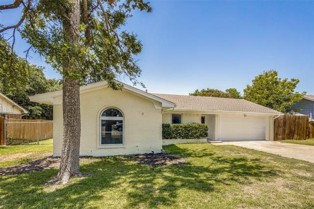 Primary Photo - 1309 White Cir