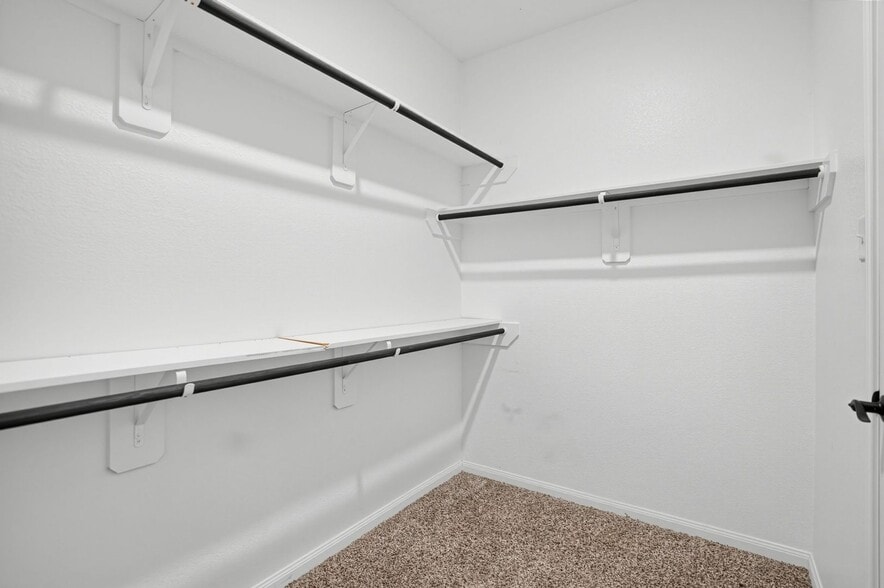 Building Photo - 22501 Cormorant Ct