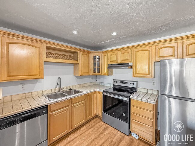 Building Photo - Great 2B/1BA Condo in Escondido!