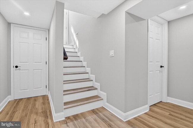 Building Photo - 1607 N Glebe Rd