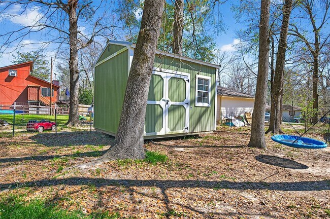 Building Photo - 10391 Royal Magnolia Dr