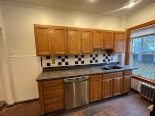 Building Photo - 24 Hannon St