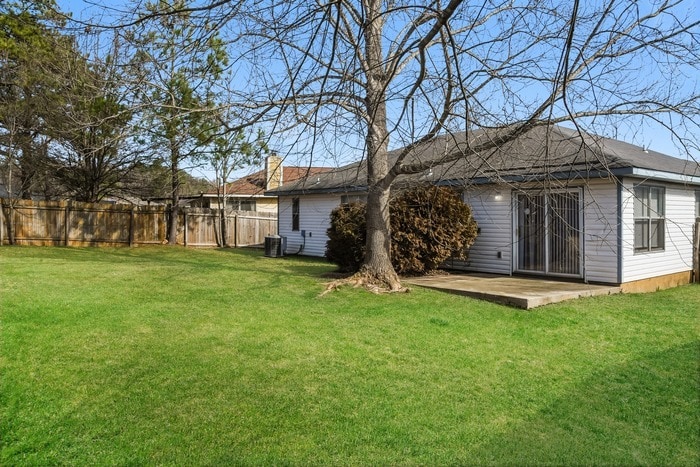 Building Photo - 214 Deer Bridge Dr