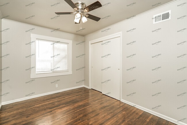 Building Photo - 7926 E 27th Ct