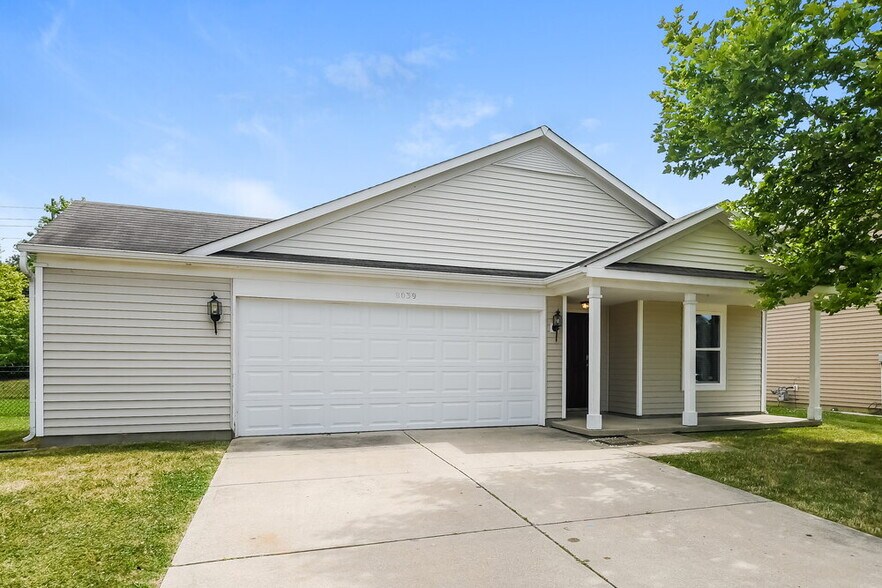 Building Photo - 8039 Bach Dr