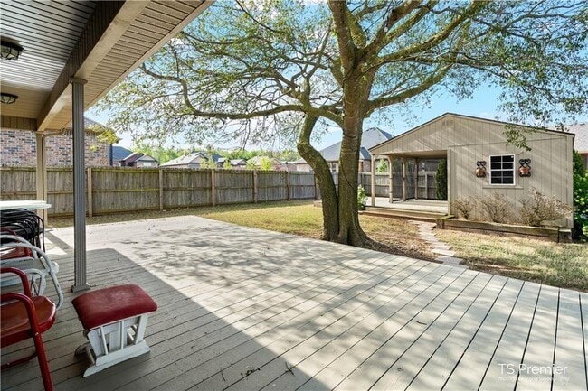 Building Photo - 202 Pebble Beach Dr