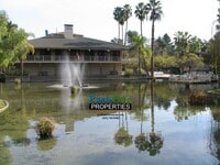 Building Photo - New Carpet, New Paint Close to the Elevator in the Keys