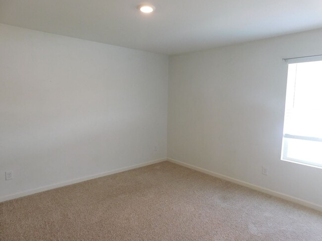 Building Photo - 1034 Canvasback Wy