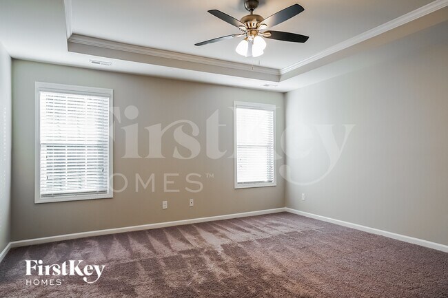 Building Photo - 7224 Laurelshire Dr