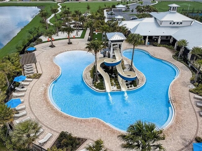 Building Photo - 6262 Goldcoast Ave