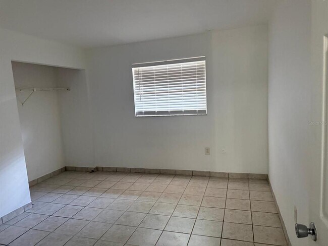 Building Photo - 2501 Harn Blvd