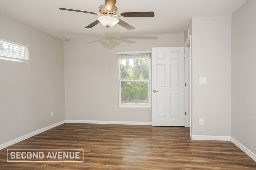 Building Photo - 404 Biscayne Dr