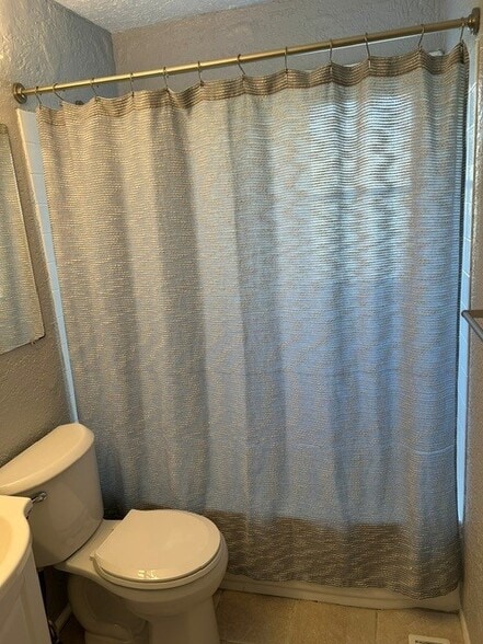 Building Photo - 156 Sylvan Dr