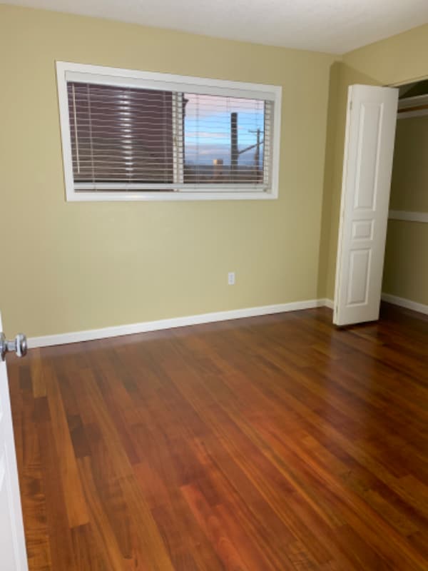 Building Photo - 1505 SE 22nd Ave