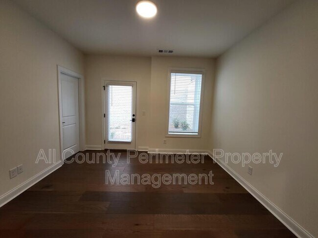 Building Photo - 137 Birch Tree Wy