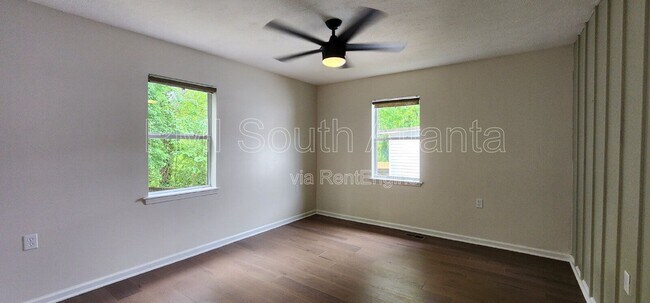 Building Photo - 95 Thirkield Ave SE