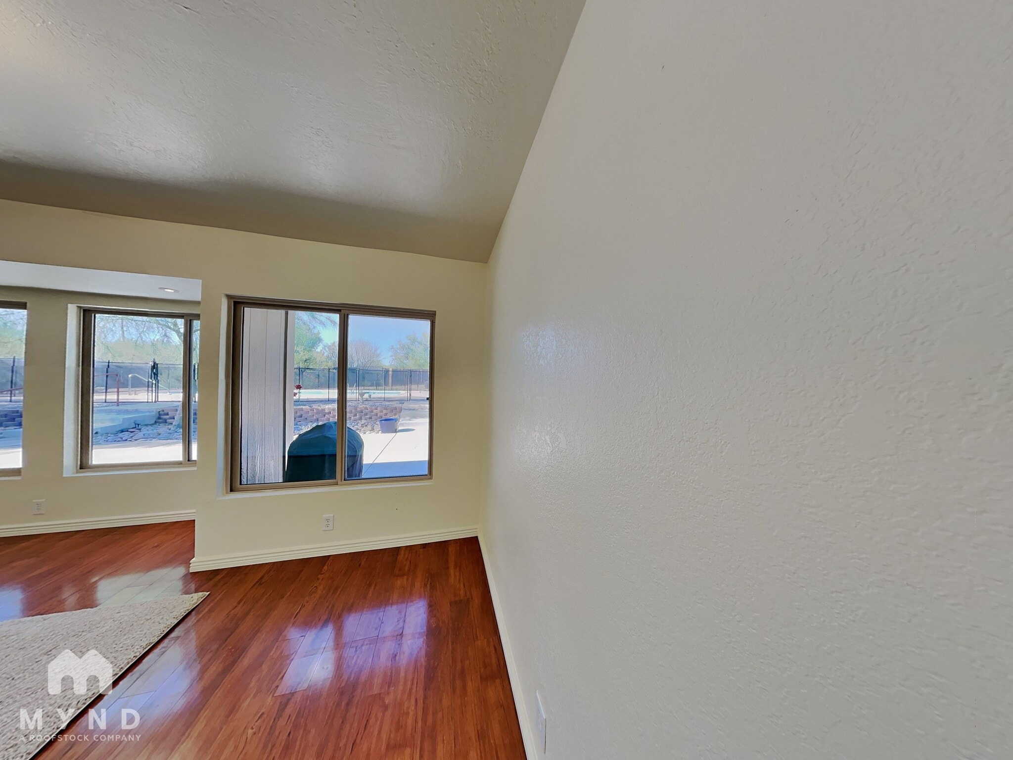 Building Photo - 7900 N Leonardo Da Vinci Way