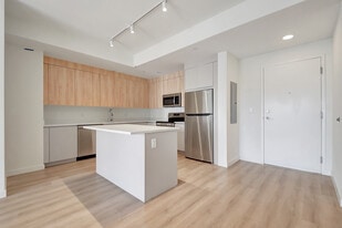 Building Photo - 1721 N J Ter