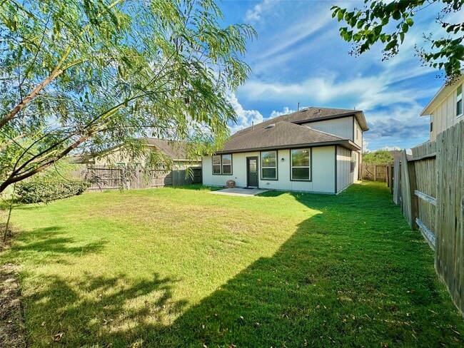 Building Photo - 18002 Alora Springs Trace