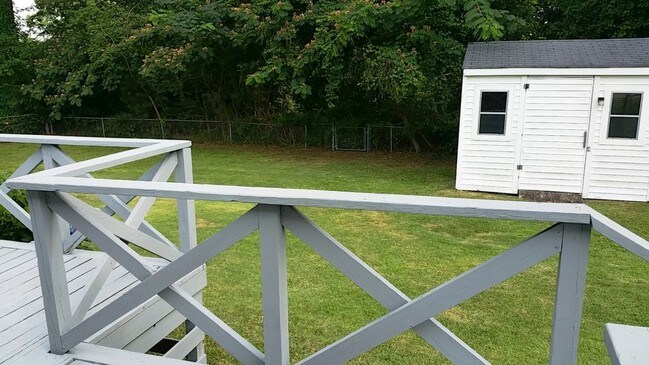 Building Photo - Available 9/1/2020 3BR/1.5BA Greenville NC