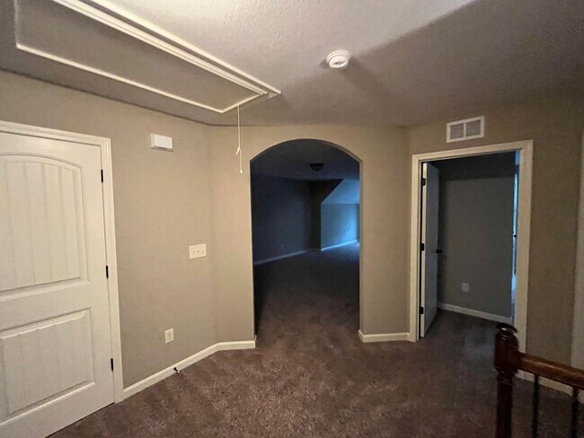 Building Photo - Located in Wrenwood Subdivision!!