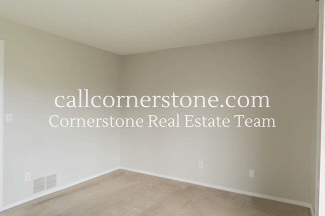 Building Photo - 6711 Overland Dr