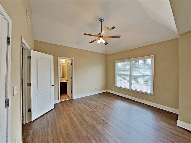 Building Photo - 3000 Ivy Brook Ln