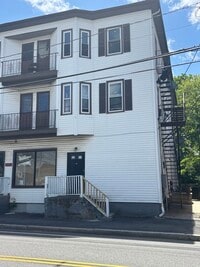 Building Photo - 107 Ames St