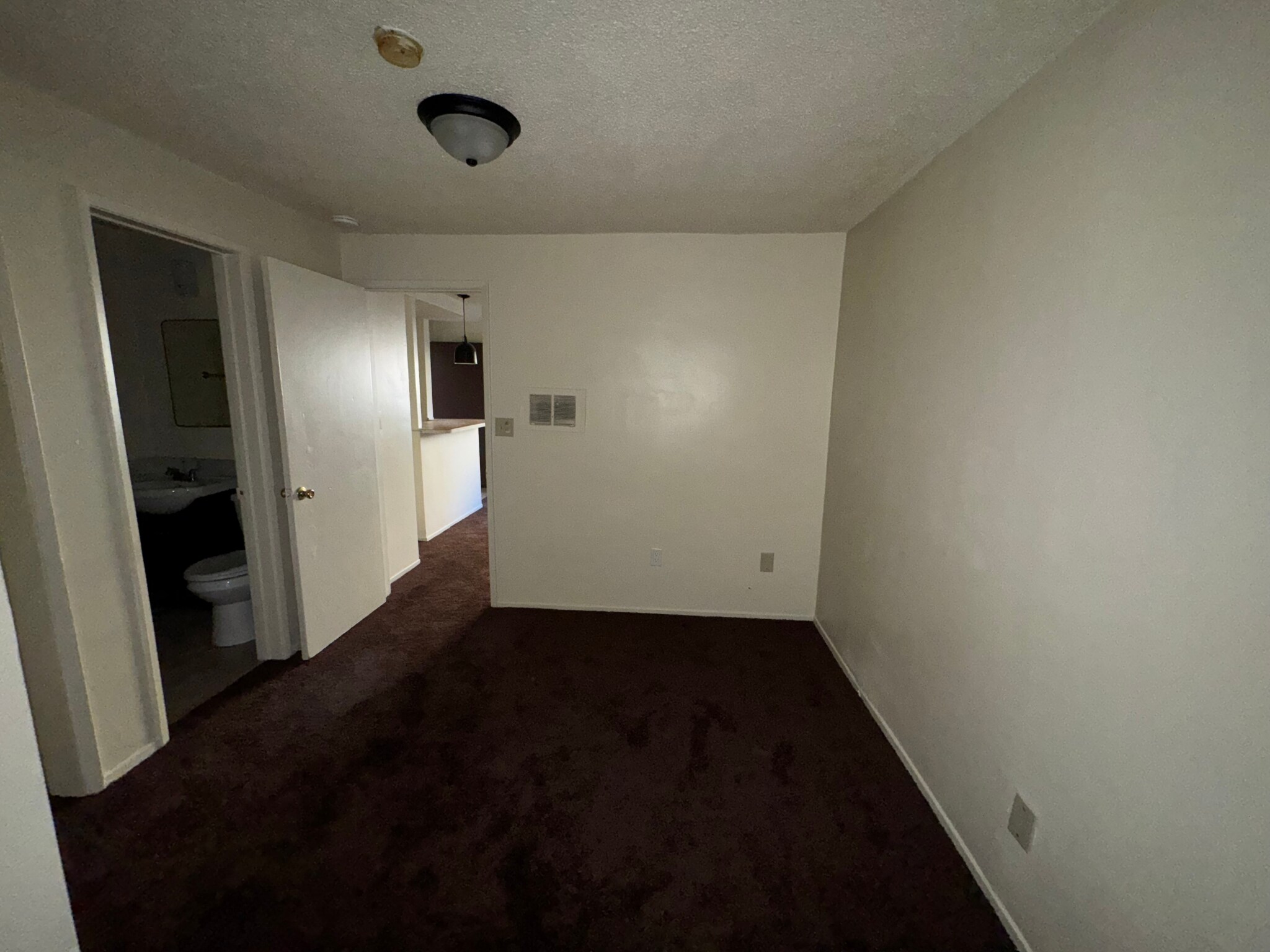 Building Photo - 2939 S Orange Dr