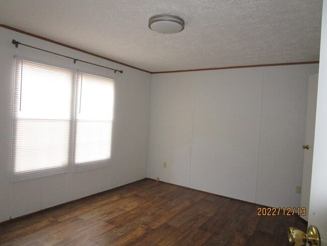 Building Photo - 2158 Ram Bay Rd