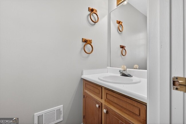 Building Photo - 5917 S Deshon Ct