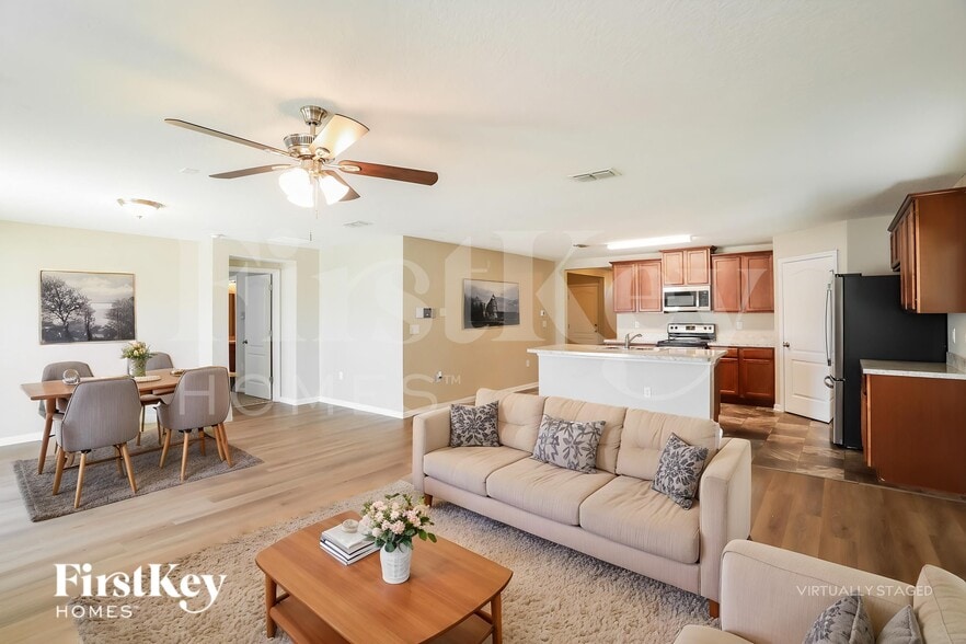 Building Photo - 3438 Canyon Falls Dr