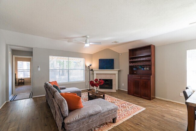 Building Photo - 46 S Wynnoak Cir