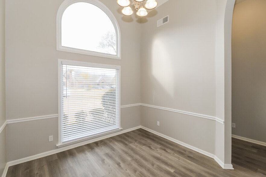 Building Photo - 9339 Chimneyrock Blvd.