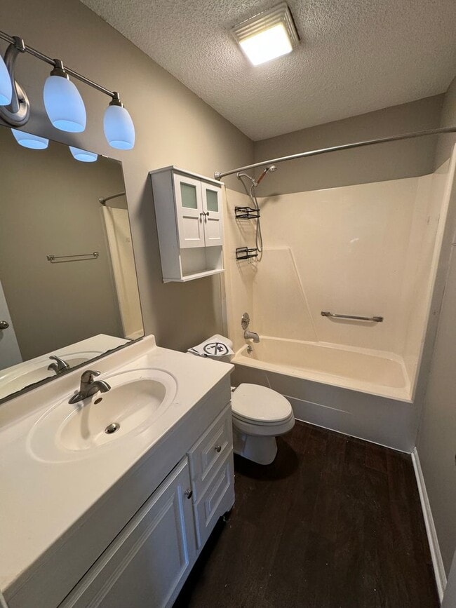 Building Photo - 7714 Tipperary Trail