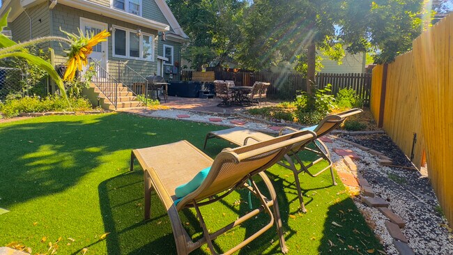 Building Photo - 835 E Boulder St