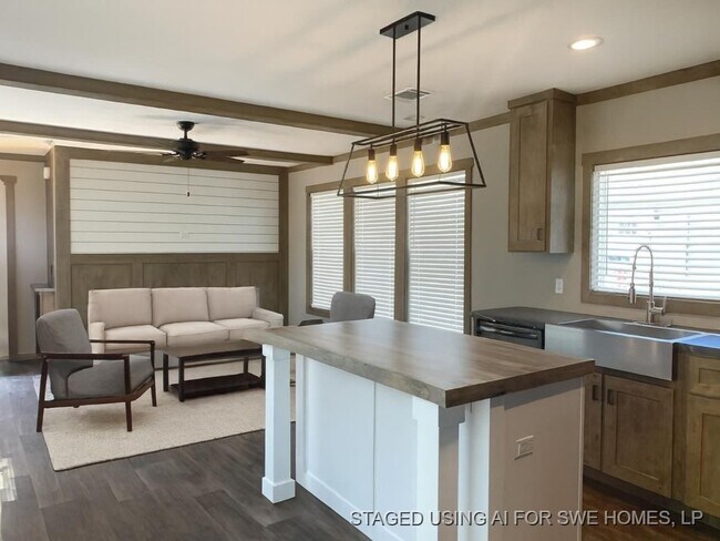 Building Photo - 16115 Antelope Ln