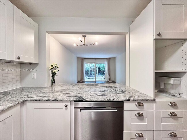 Building Photo - 9974 SW 88th St