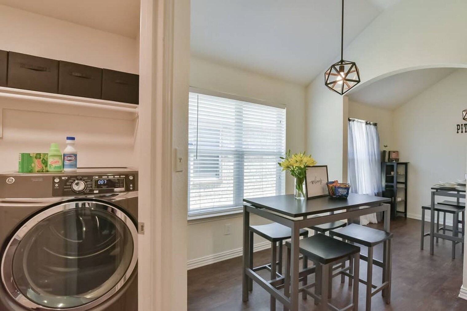 Building Photo - 4514 Ridgeway Dr