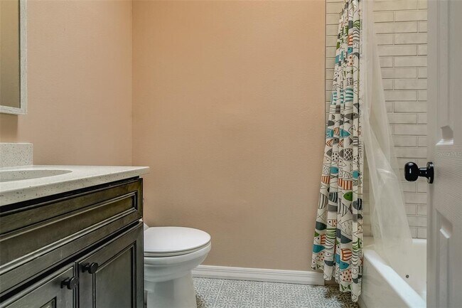 Building Photo - 508 Garland Cir