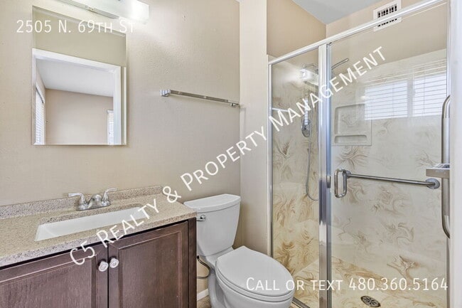 Building Photo - 2505 N 69th St