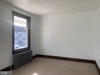 Building Photo - 305 W North St